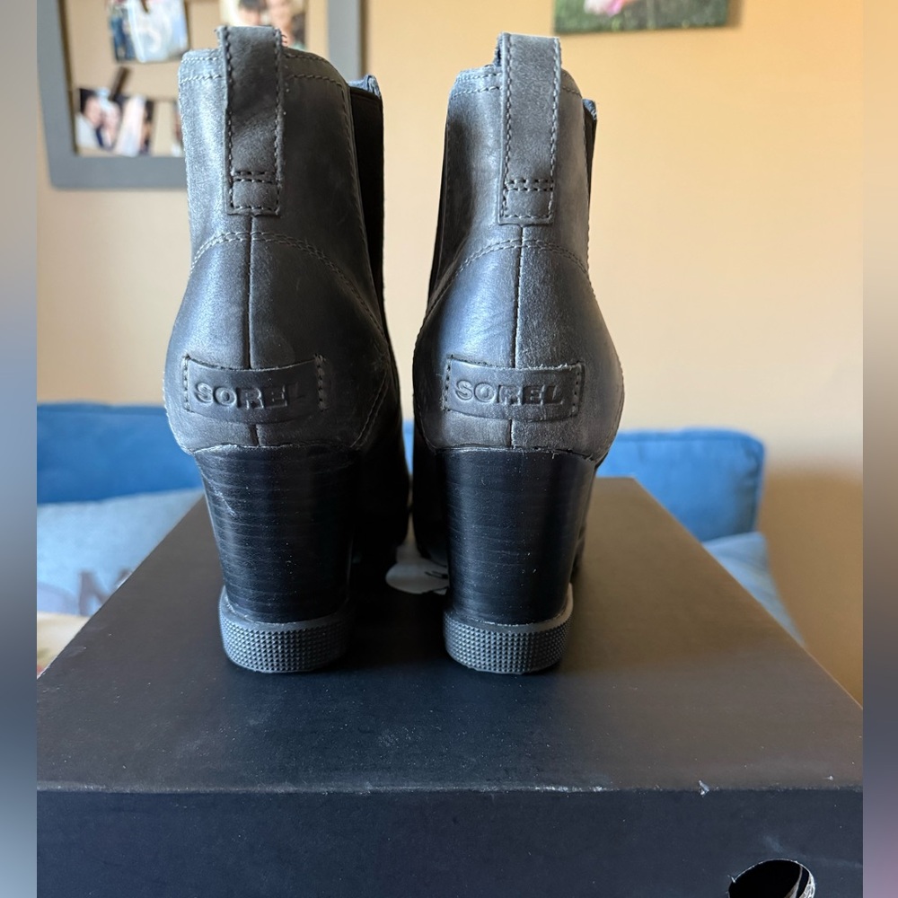 Sorel Joan Uptown Chelsea Boots - Quarry Gray - Picture 4 of 9